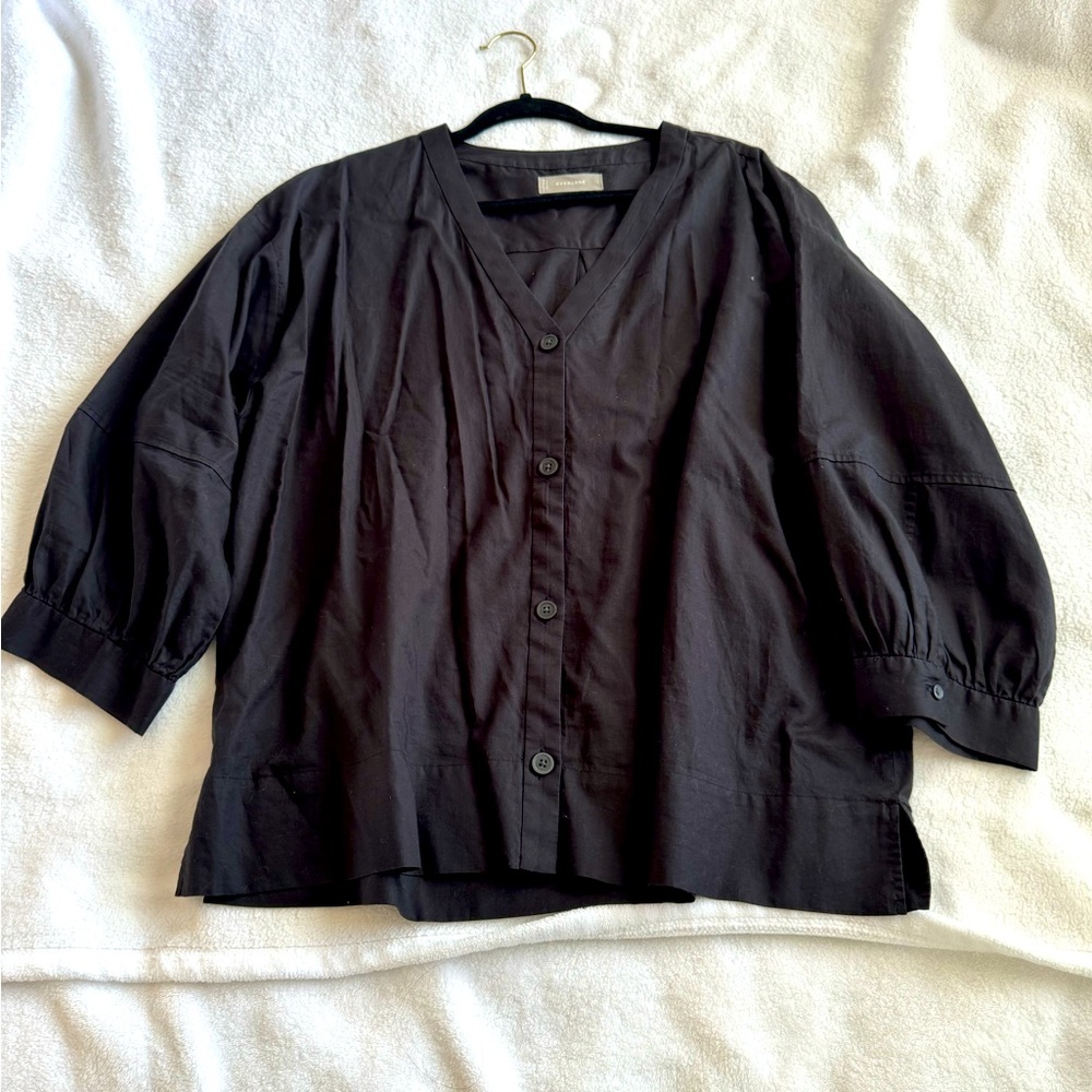 Everlane Lantern-sleeve cotton v-neck button down blouse